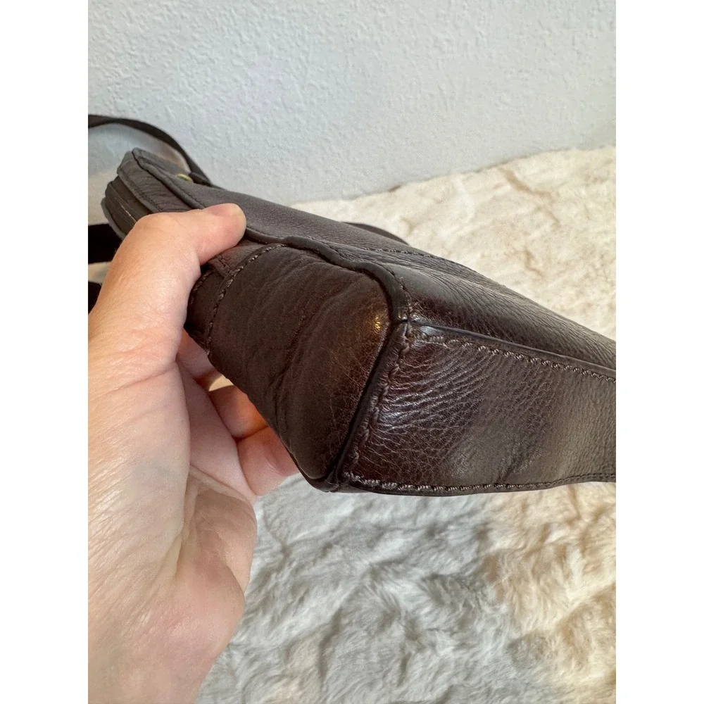 Fossil Mens Brown Rory Leather Courier Crossbody Messenger Bag Two Tone Small